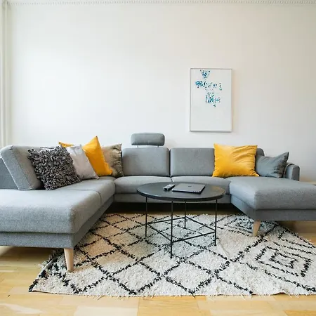 181m2 Newly Renovated - Center *